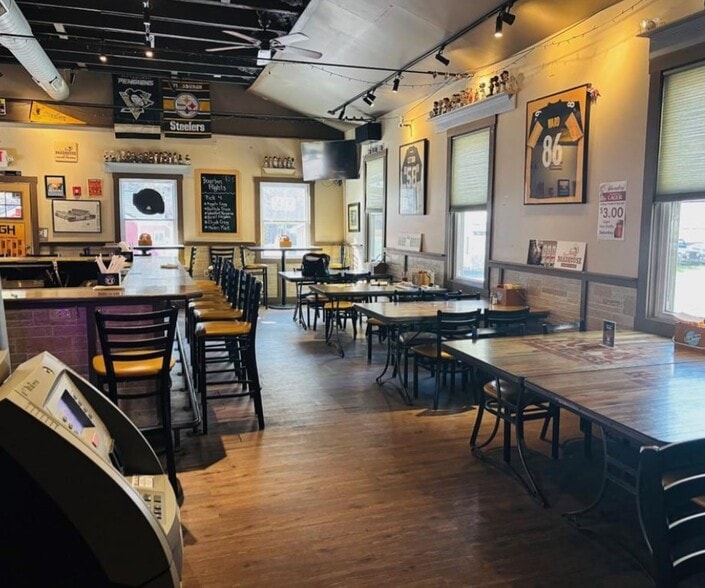 325 Camp Horne Rd, Pittsburgh, PA for lease - Interior Photo - Image 2 of 2