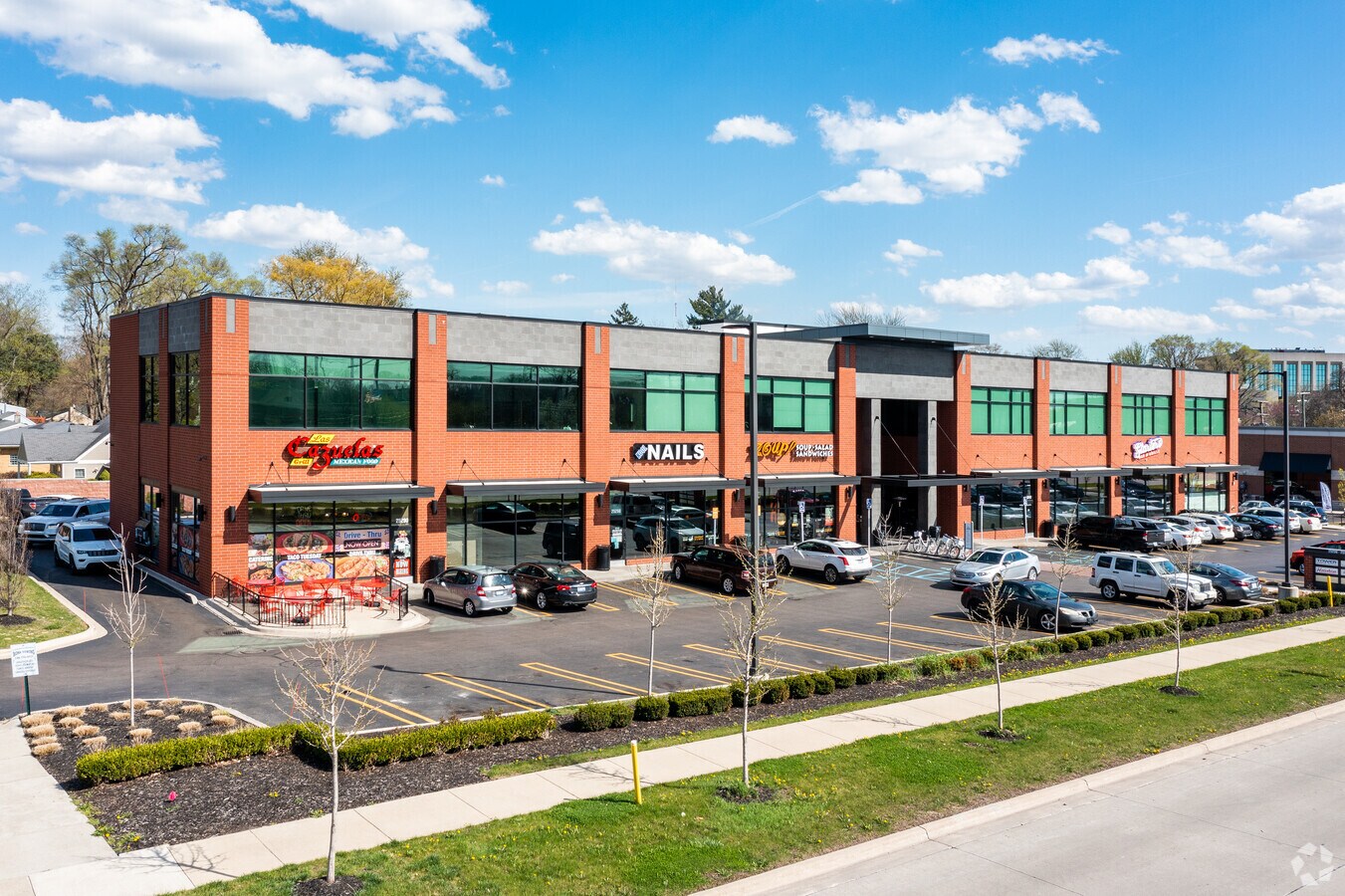 2511025198 Evergreen Rd, Southfield, MI 48075