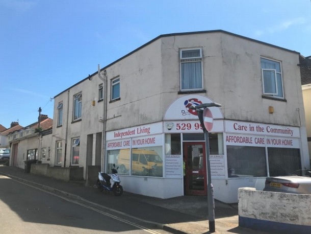 41 Seaway Rd, Paignton for sale - Primary Photo - Image 1 of 1