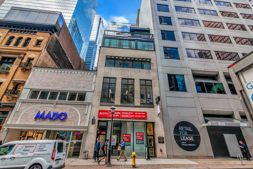 146 Yonge St, Toronto, ON for lease - Building Photo - Image 2 of 9