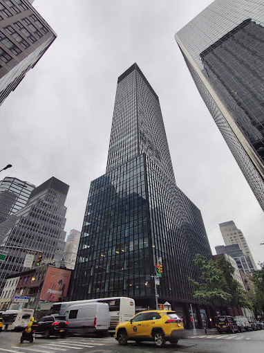 825 Third Ave, New York, NY for lease Building Photo- Image 1 of 5