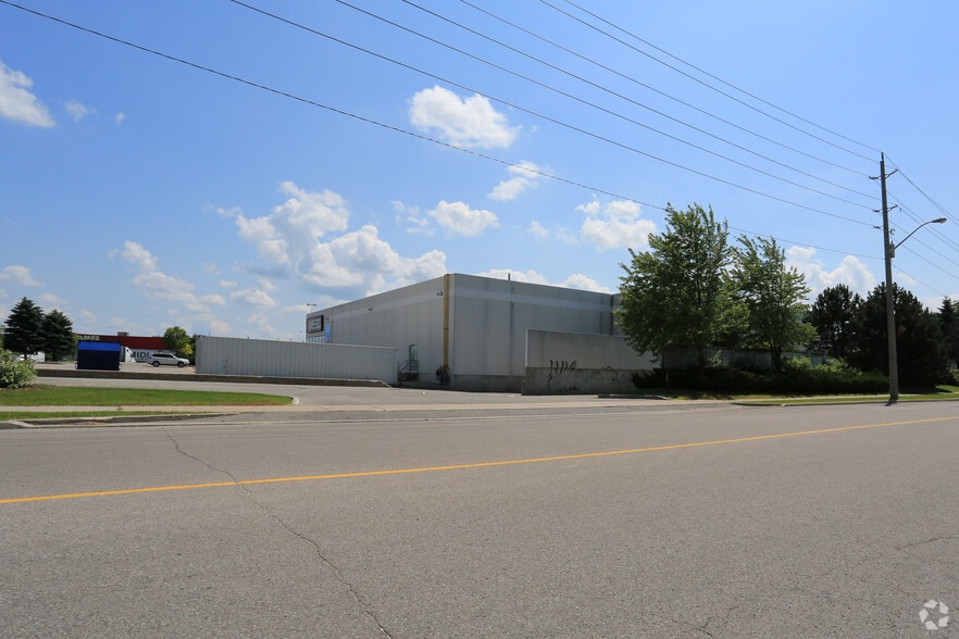 42 Caplan Ave, Barrie, ON for lease - Building Photo - Image 3 of 4