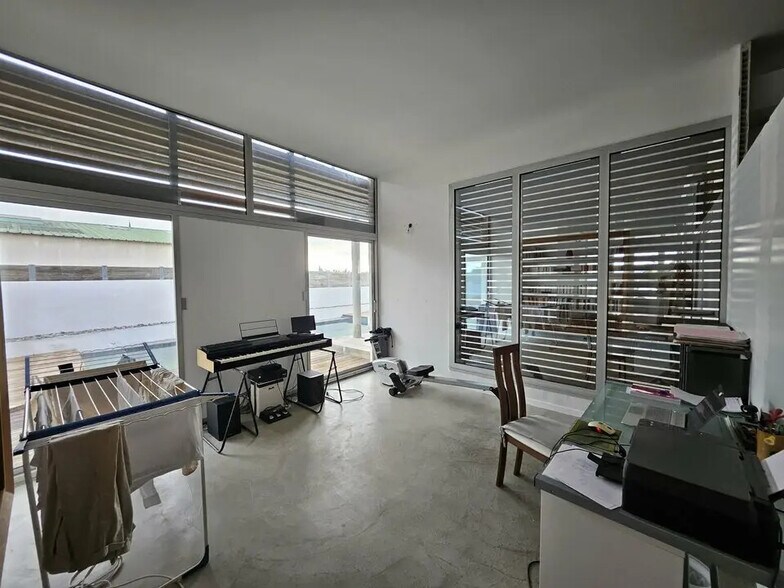 475 Chemin Des Jalassieres, Éguilles for lease - Interior Photo - Image 3 of 6