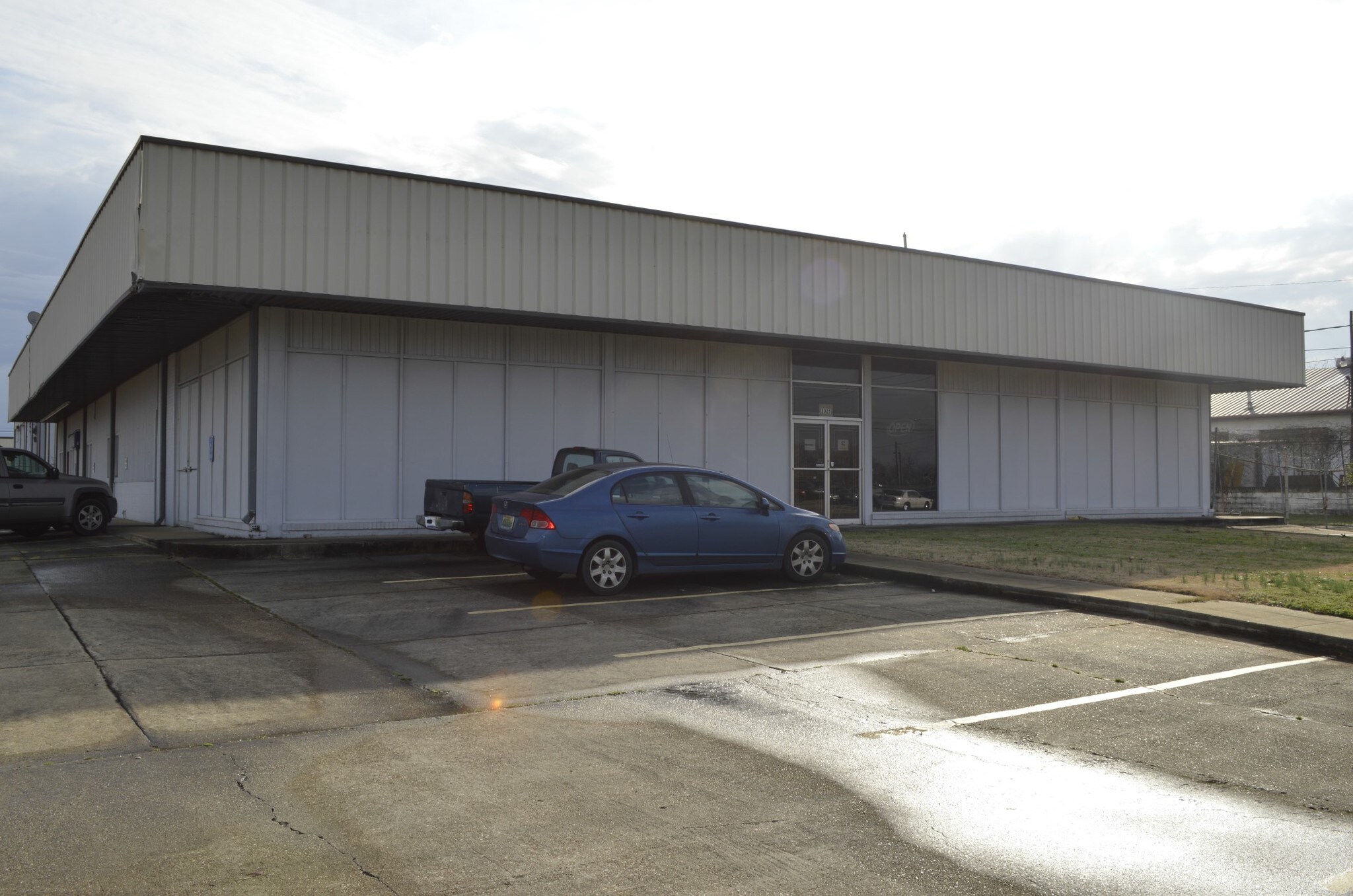 2325 W Fairview Ave, Montgomery, AL for sale Primary Photo- Image 1 of 1