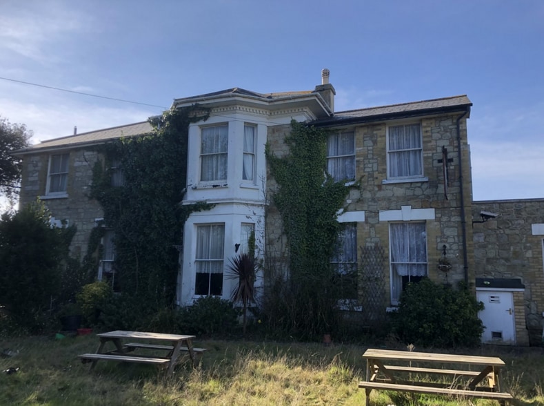 29-31 The Broadway, Sandown for sale - Building Photo - Image 3 of 5