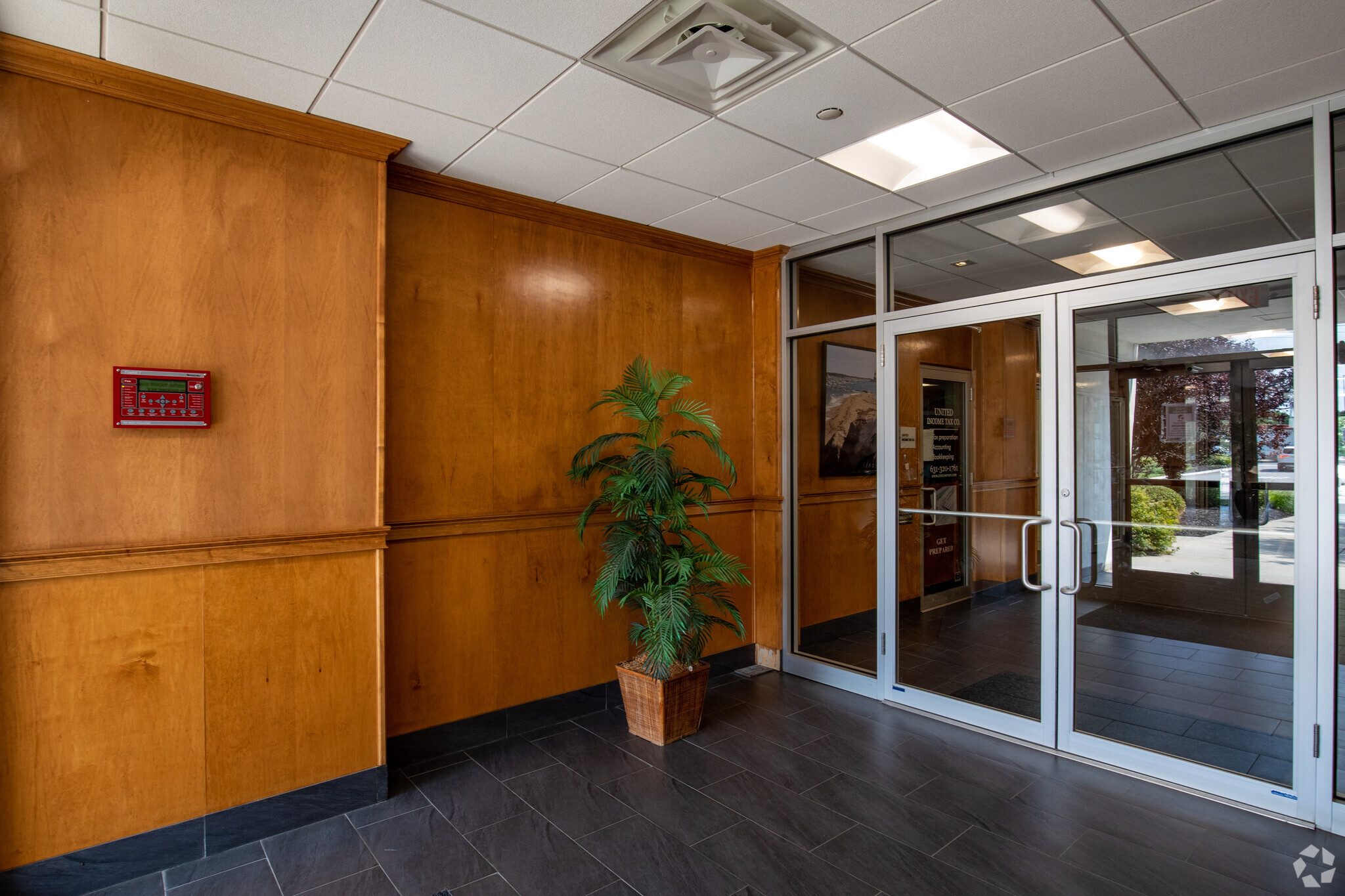 2410 N Ocean Ave, Farmingville, NY for lease Lobby- Image 1 of 1