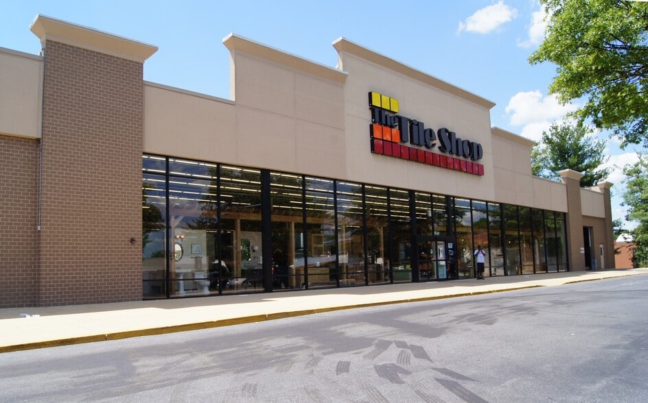 15142 Frederick Rd, Rockville, MD for lease - Building Photo - Image 3 of 5