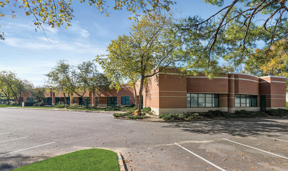 2655 Dividend Dr, Memphis, TN for lease - Building Photo - Image 1 of 4