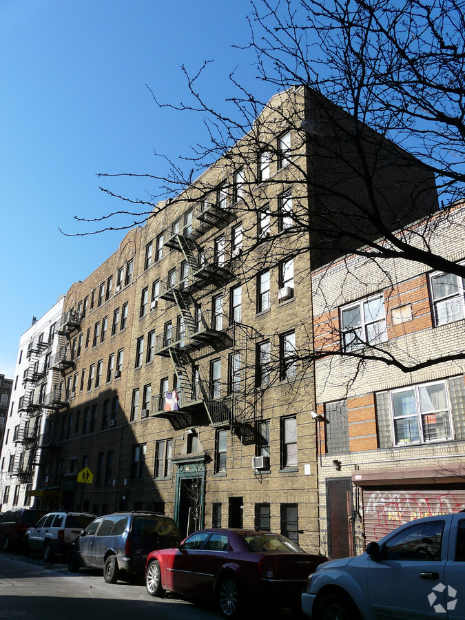 2239 Creston Ave, Bronx, NY 10453 - Property Record | LoopNet.com