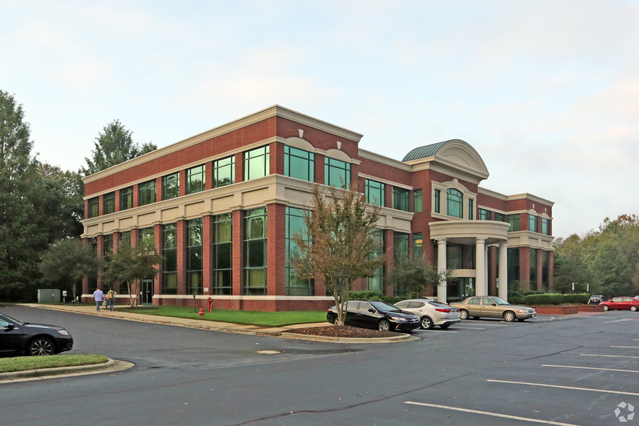 1822 E Highway 54, Durham, NC for lease Building Photo- Image 1 of 7