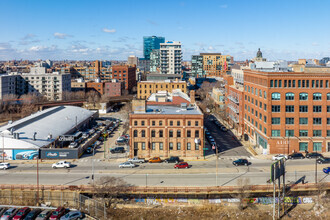 800 W Huron St, Chicago, IL - aerial  map view - Image1