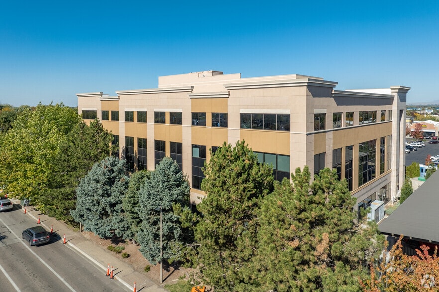 3277 E Louise Dr, Meridian, ID for lease - Building Photo - Image 3 of 4