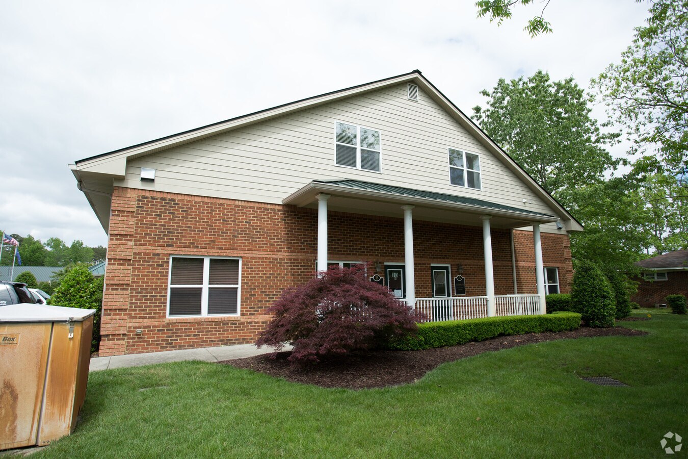 319 Great Bridge Blvd, Chesapeake, VA 23320