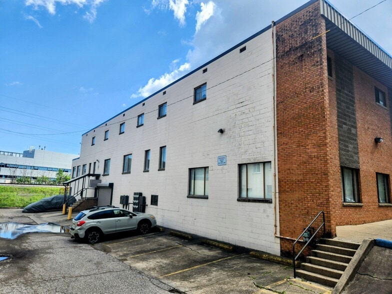 3412 Chesterfield Ave, Charleston, WV for lease - Building Photo - Image 3 of 6