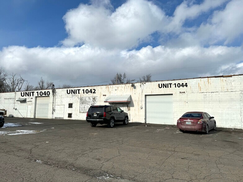 1036-1044 E Hudson St, Columbus, OH for lease - Building Photo - Image 2 of 6