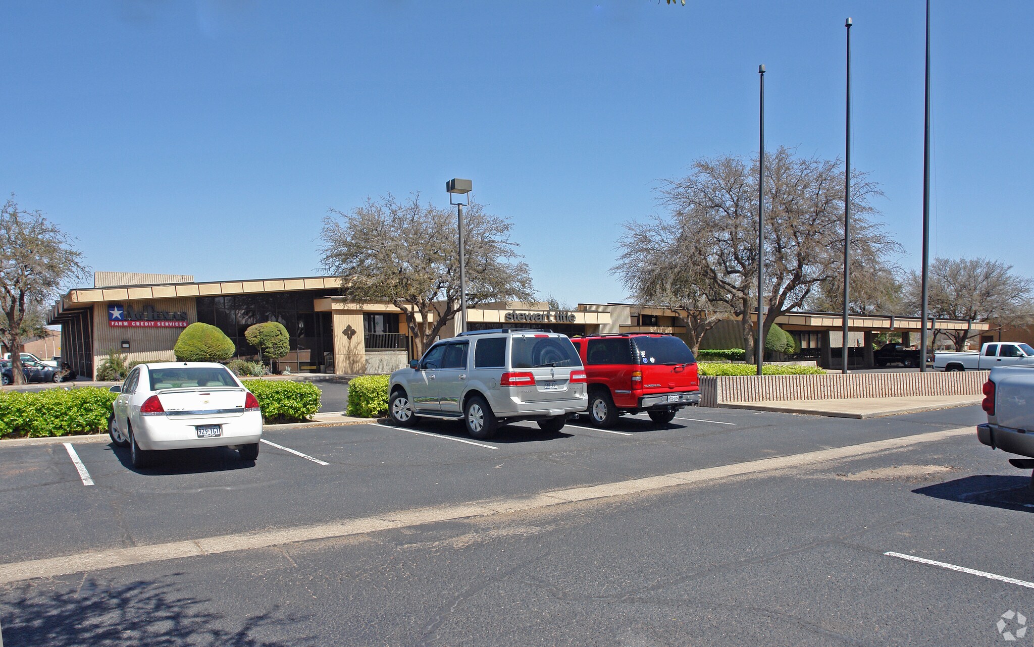 6901 S Quaker Ave, Lubbock, TX for sale Primary Photo- Image 1 of 1