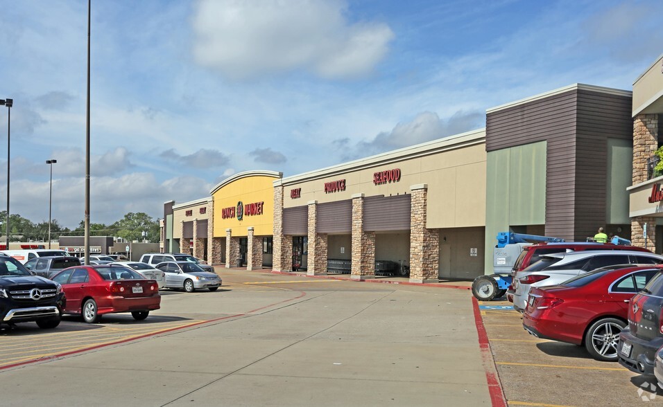 131 W Spring Creek Pky, Plano, TX for sale - Primary Photo - Image 1 of 1