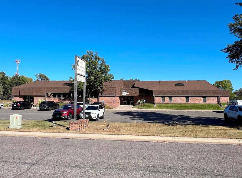 1903 S 6th St, Brainerd, MN for sale - Building Photo - Image 1 of 11