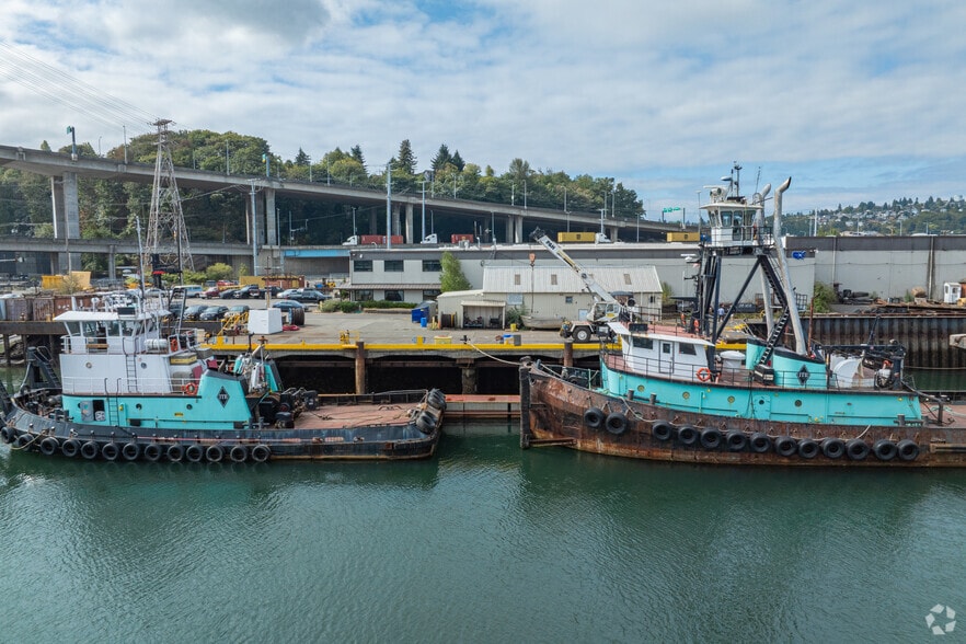 3518-3546 W Marginal Way SW, Seattle, WA for lease - Building Photo - Image 2 of 5