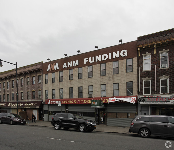 3813 13th Ave, Brooklyn, NY for lease - Primary Photo - Image 1 of 2