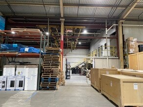 41515 Schadden Rd, Elyria, OH for lease Building Photo- Image 2 of 8