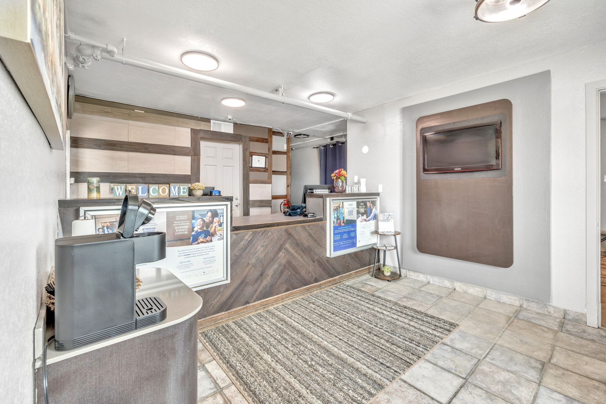 1924 St Michael Dr, Texarkana, TX for sale Building Photo- Image 1 of 1