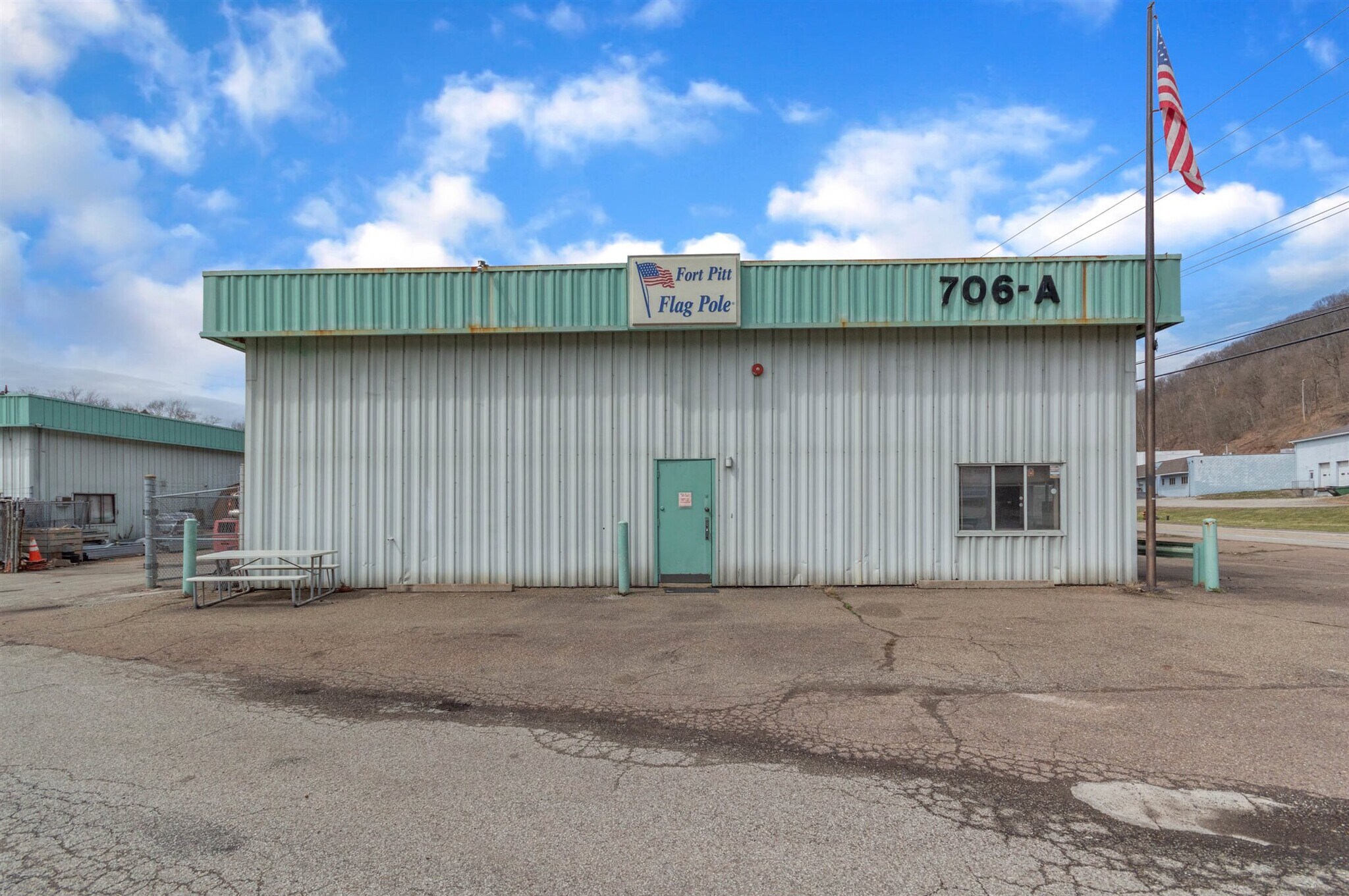 706 Long Run Rd, Mckeesport, PA for sale Building Photo- Image 1 of 1