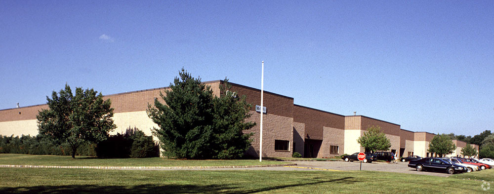 600 Ryerson Rd, Lincoln Park, NJ for sale Primary Photo- Image 1 of 1