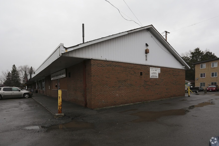 1113 Cobden Rd, Ottawa, ON for sale - Primary Photo - Image 1 of 1