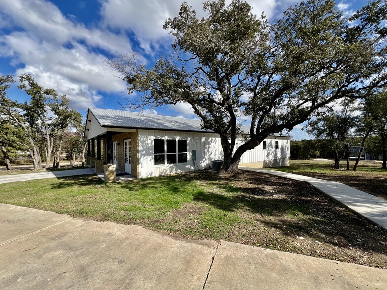 675 Ranch to Market 1869 rd, Liberty Hill, TX for lease - Building Photo - Image 3 of 15