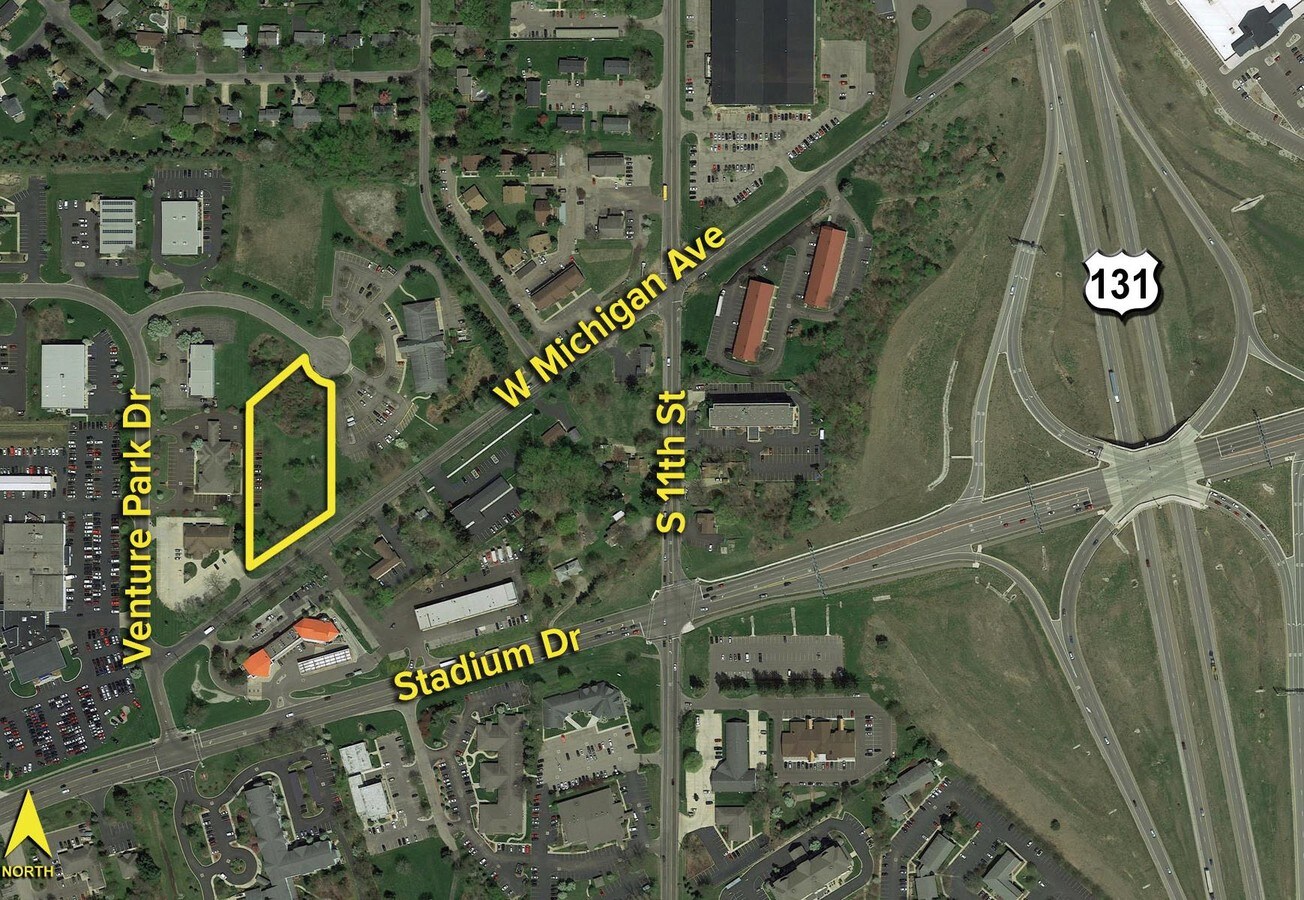 5653 Venture Ct, Kalamazoo, MI 49009