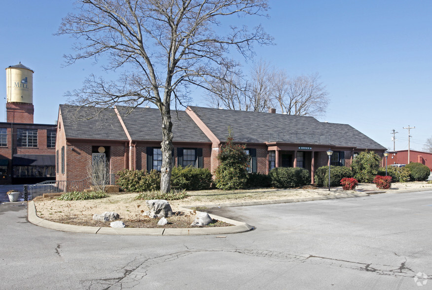 300 N Maple St, Lebanon, TN for sale - Primary Photo - Image 1 of 1