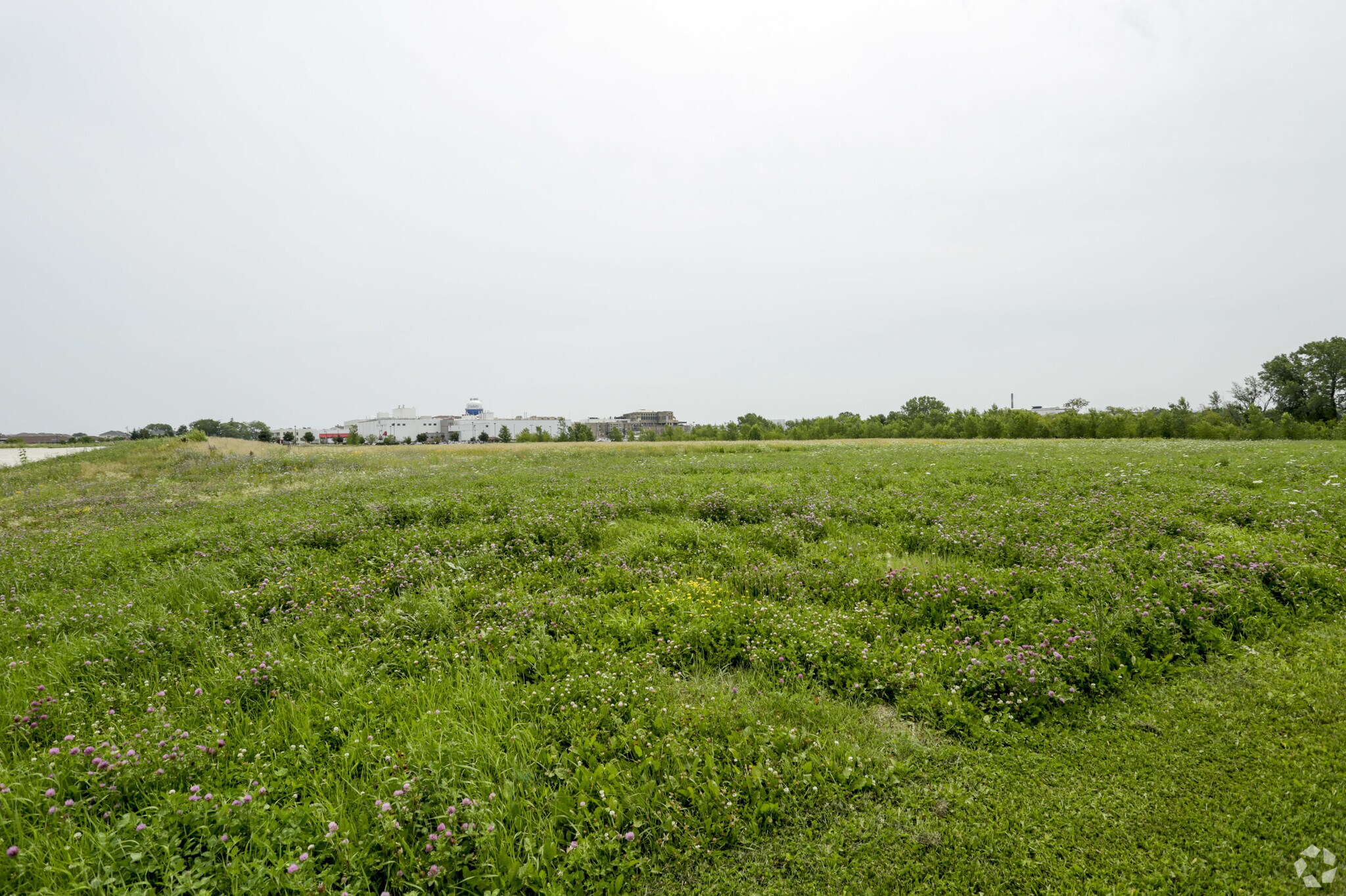 1 Sweet Applewood Ln, Cudahy, WI for sale Primary Photo- Image 1 of 1