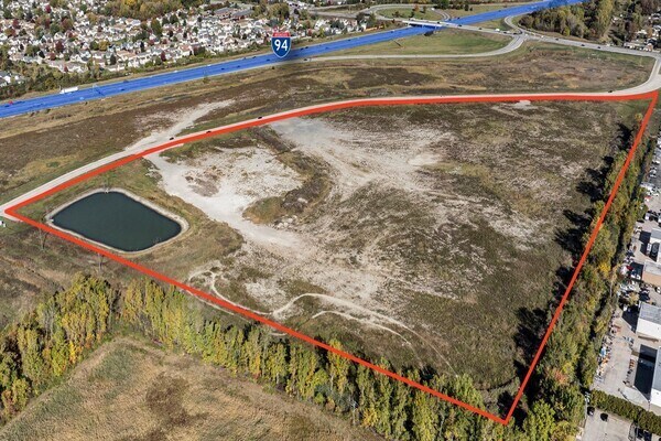 I-94 and M-59 Hwy, Chesterfield Township, MI for lease Primary Photo- Image 1 of 2