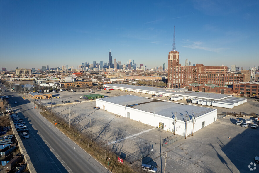 2217 S Loomis St, Chicago, IL for lease - Aerial - Image 3 of 4