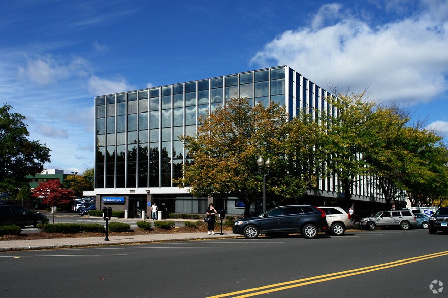 65 LaSalle Rd, West Hartford, CT 06107 Office for Lease