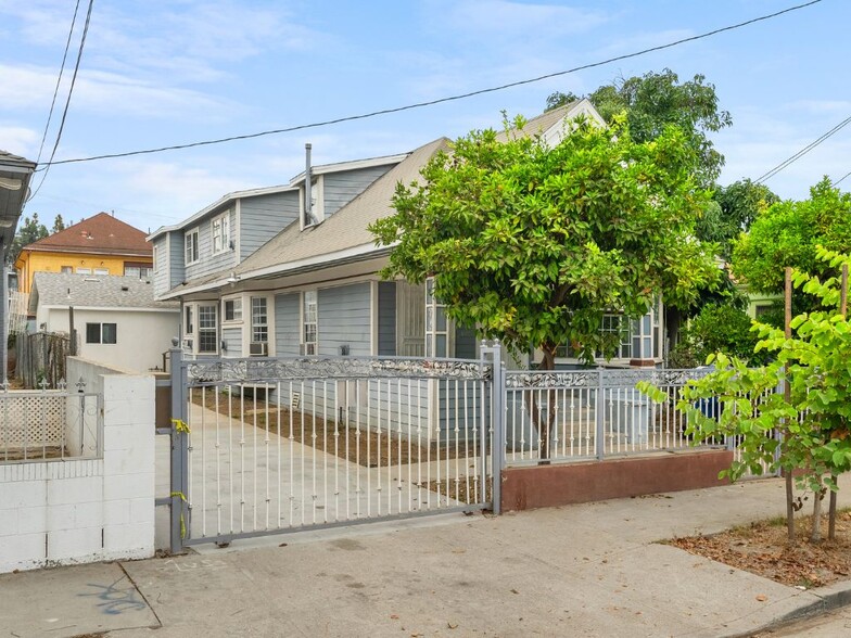 1220 W 25th St, Los Angeles, CA for sale - Building Photo - Image 2 of 15