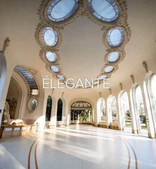 Retail in Vichy for lease - Building Photo - Image 1 of 10