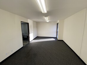 1370 N Dynamics St, Anaheim, CA for lease Interior Photo- Image 2 of 6