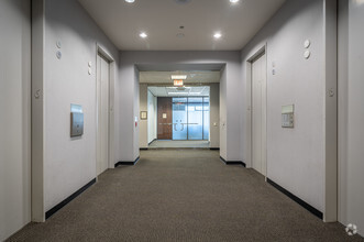 9800 Centre Pky, Houston, TX for lease Interior Photo- Image 2 of 5