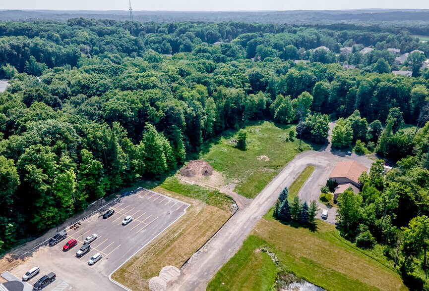 5755 Bella Rosa, Clarkston, MI for sale - Aerial - Image 2 of 2