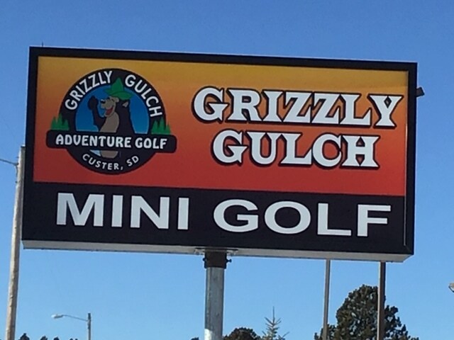 231 W Mount Rushmore Rd, Custer, SD for sale Primary Photo- Image 1 of 1