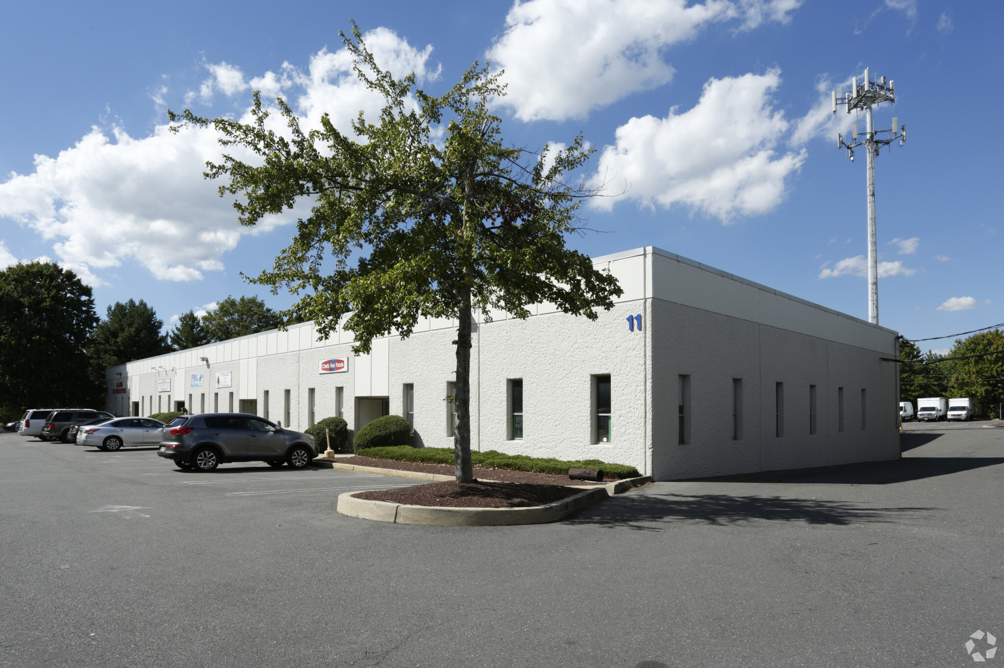 11 Harts Ln, East Brunswick, NJ for lease Primary Photo- Image 1 of 3