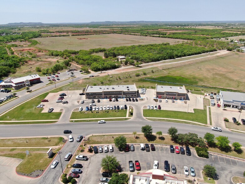 3526 Catclaw Dr, Abilene, TX 79606 Mattress Firm