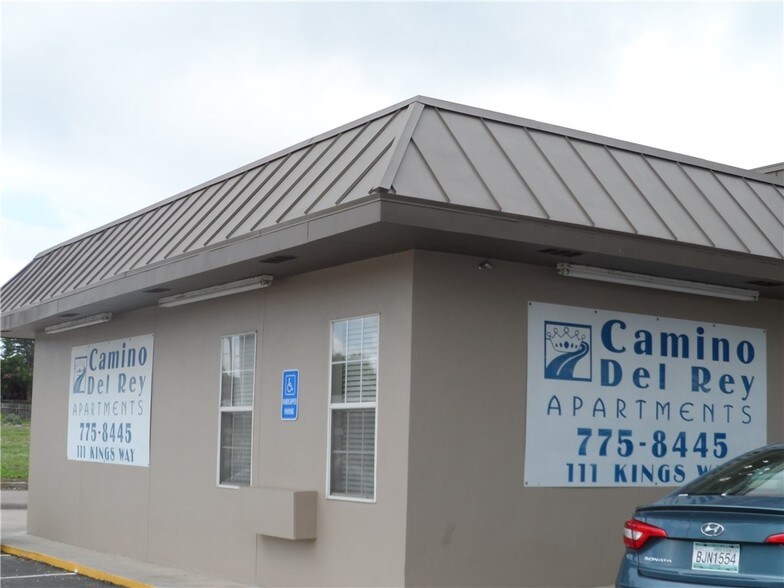 111 Kings Way, Del Rio, TX for sale - Primary Photo - Image 1 of 1