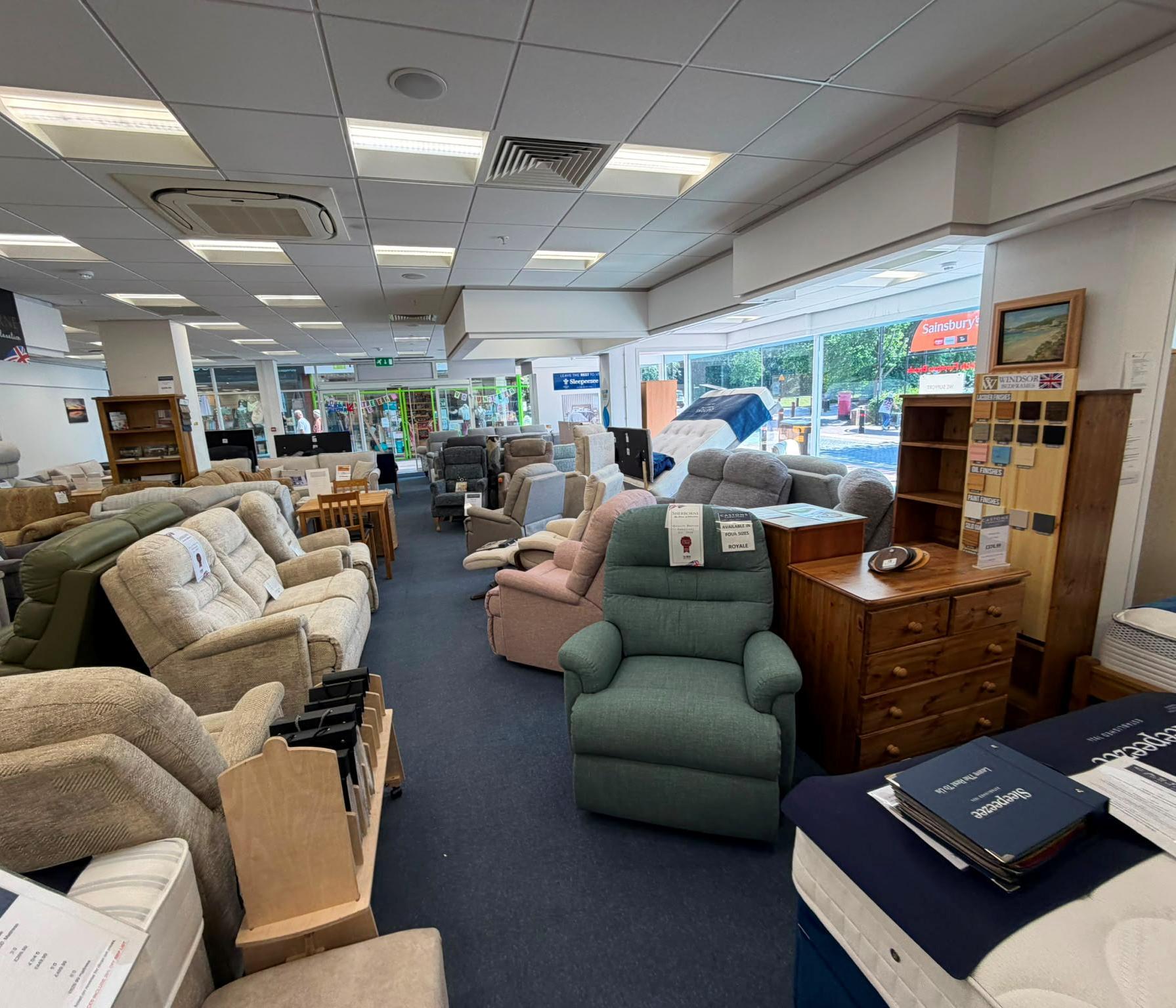 Angel Walk, Tonbridge for lease Interior Photo- Image 1 of 1