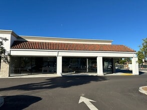 700-960 Arneill Rd, Camarillo, CA for lease Interior Photo- Image 2 of 2