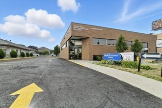 372 King St, Oshawa, ON for lease Interior Photo- Image 1 of 37