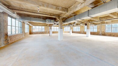 900 N Branch St, Chicago, IL for lease Interior Photo- Image 2 of 4