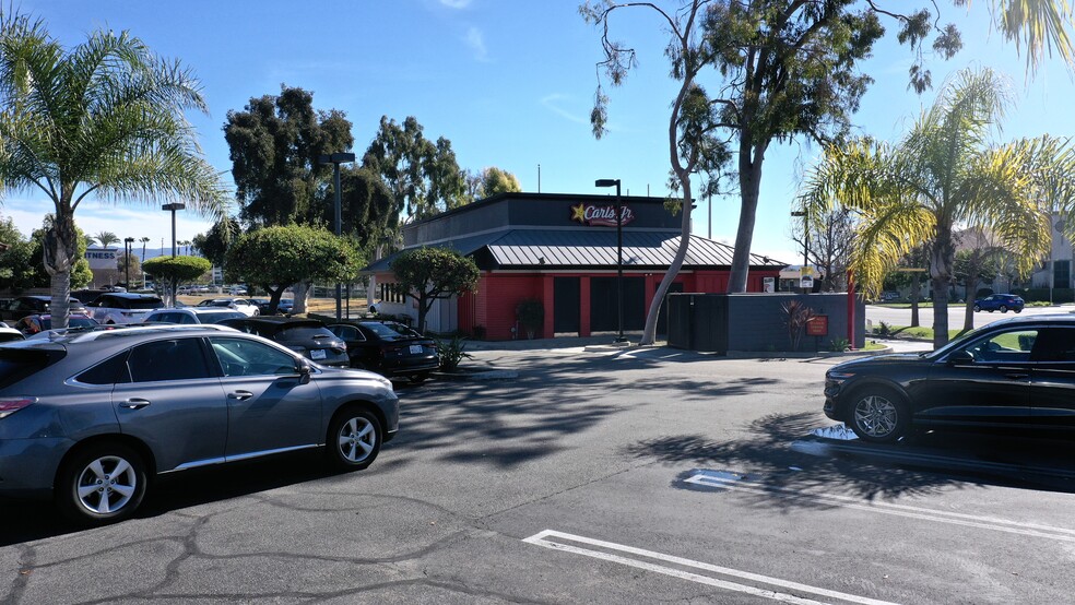 1267-1281 E Imperial Hwy, Placentia, CA for lease - Building Photo - Image 2 of 13